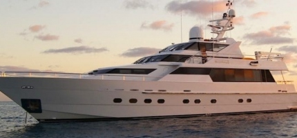 OSCAR-II-–-105’-Luxury-Super-Yacht7