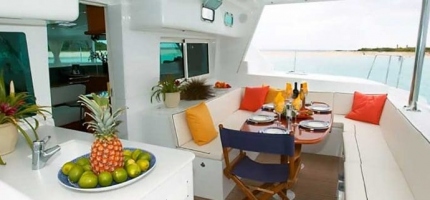 OZCAT-–-45’-Luxury-Catamaran5
