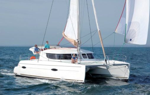 TOO UP – 41’ Luxury Sailing Catamaran – PUBLIC HOLIDAY