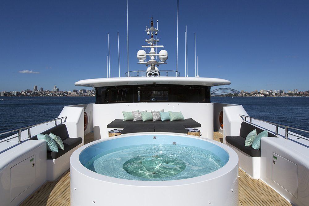 MASTEKA II – 122’ Ultra Luxurious Yacht