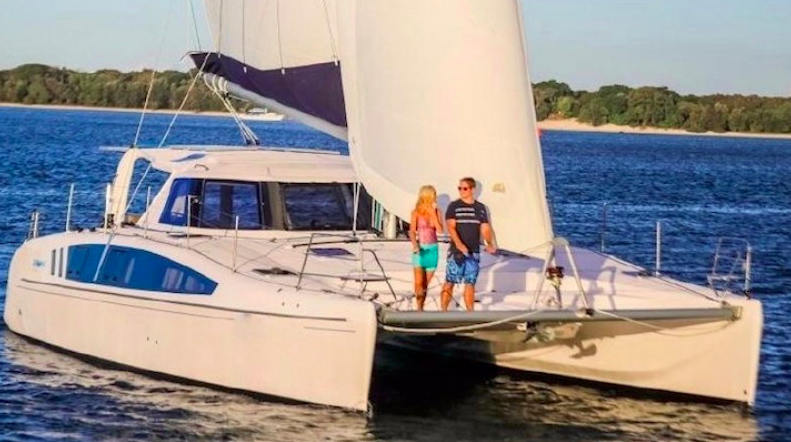 MOON GLIDER – 41’ Luxury Catamaran
